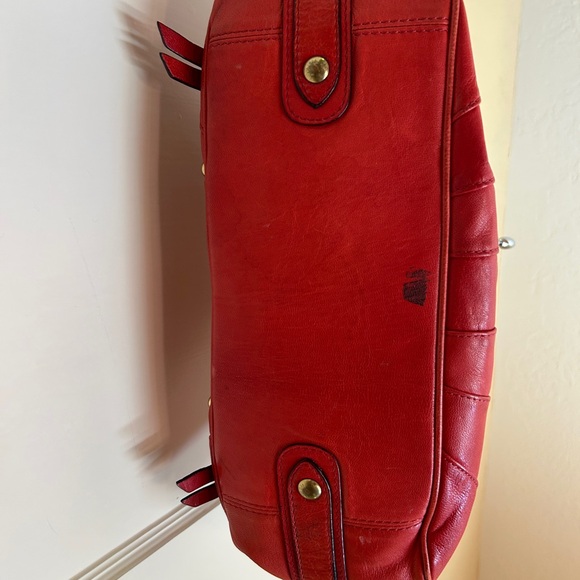 Chic Red Shoulder Bag